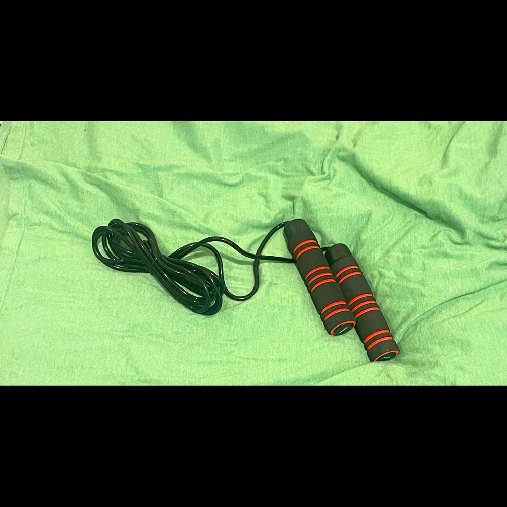 Weighted jump rope